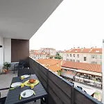 Appartement Bienvenue-parking-clim-centre Menton