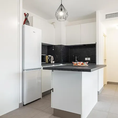 Bienvenue-parking-clim-centre Appartement *