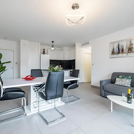 Apartment Bienvenue-parking-clim-centre *