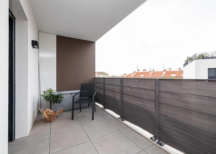 Bienvenue-parking-clim-centre *