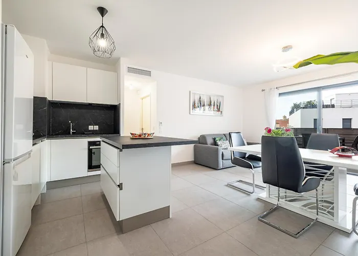 Bienvenue-parking-clim-centre Menton